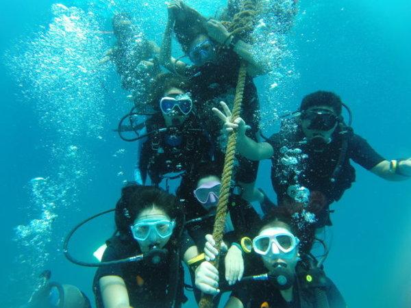 红海危机持续发酵搅动电商神经,海空运价格大幅攀升
